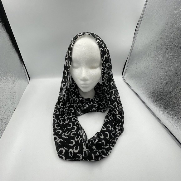 Infinity Black Scarf horseshoe print - Picture 10 of 11